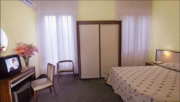 Hotel Arco Del Sole Lavagna Eksteriør bilde