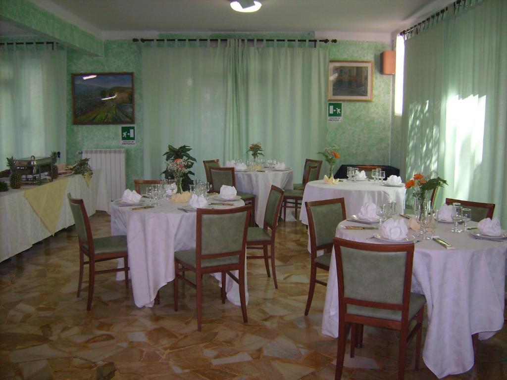 Hotel Arco Del Sole Lavagna Eksteriør bilde