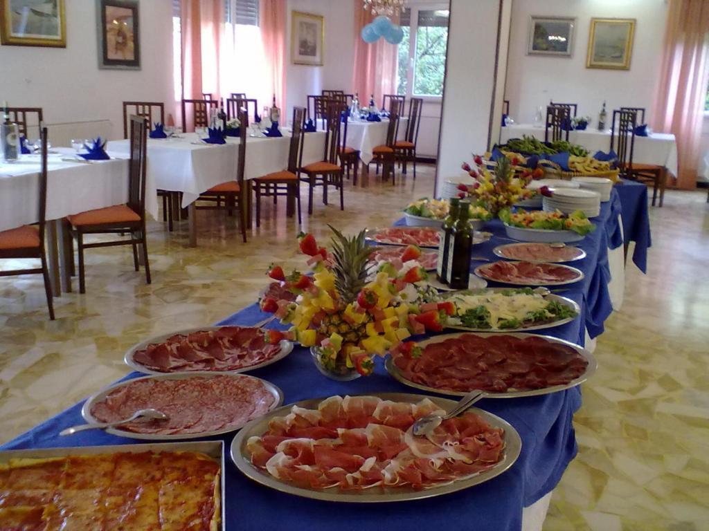 Hotel Arco Del Sole Lavagna Eksteriør bilde